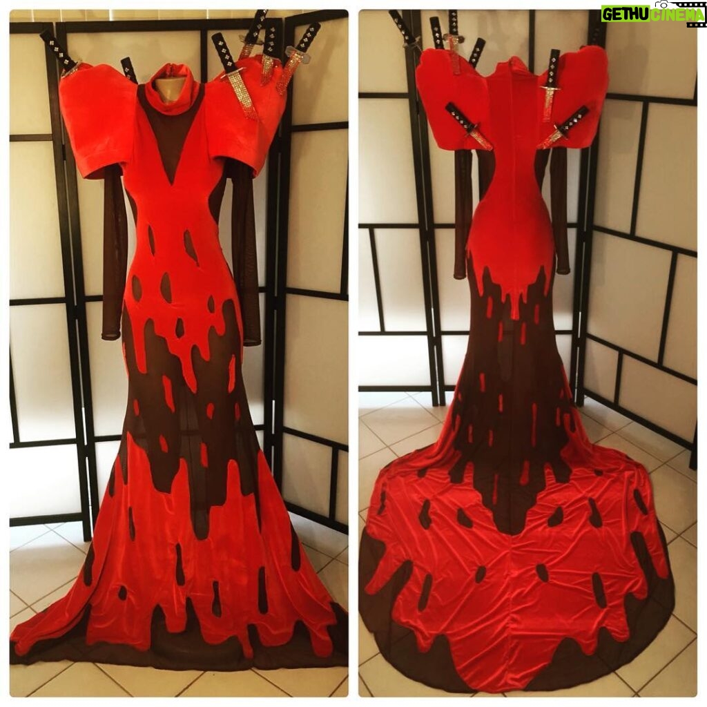 Lashauwn Beyond Instagram - 🔪🔪@bobthedragqueen ... Bloodbath gown