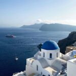 Laura Lajevardi Instagram - Amazing views ✨ Oia, Santorini -Greece-