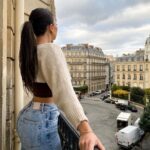Laura Lajevardi Instagram - Paris ✨ Paris, France