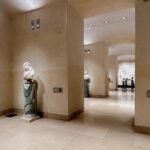 Laura Lajevardi Instagram - Détail du Louvre ✨ Louvre Museum