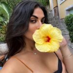 Laura Lajevardi Instagram - Sicile 🌼 Sicile, Italie
