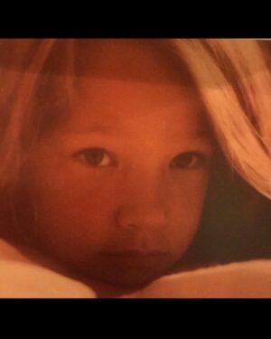 Laura Smet Instagram - Birthday 🎉🎊🎂 girl #mercidevosmessages ♥️♥️♥️♥️♥️