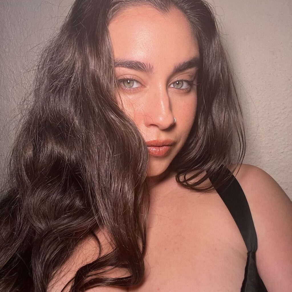 Lauren Jauregui Instagram - What’s a song you would want to hear me sing?