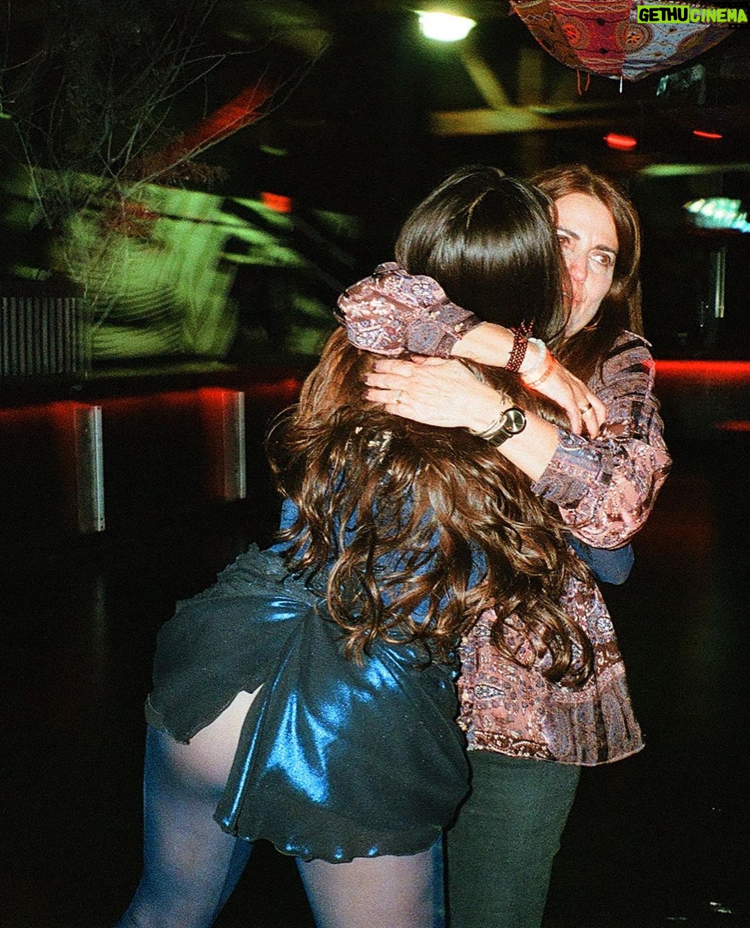 Lauren Jauregui Instagram - Happy Mother’s Day Mami🥰🤍✨ I love youuu and I thank God for connecting us in this lifetime. Thank you for all the ways you’ve helped and allowed me to grow✨ te amoooo