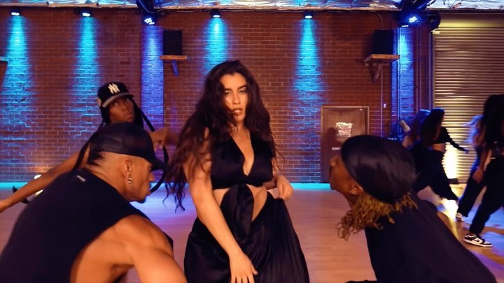 Lauren Jauregui Instagram - This was sooo much fun to make! Choreo video for #TheOne off my project #InBetween is up now on YouTube. The link is in my stories✨🤍 thank you so much to @ayhollywood for your time in putting together this movement and crew. Thank you for creating this with me, it was so much fun to daaaanceeee with all of these incredible creatives✨🤍 thank you to each and every one of you who showed up to make this with me, I appreciate y’all! (Please tag urself below if you’re in here cause I didn’t get to get all ur handles🙃) hope you enjoy! Full video link is in my stories✨