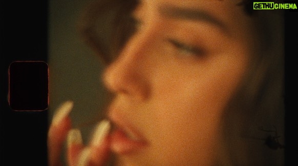 Lauren Jauregui Instagram - See I’ve been tryna understand it seems I got a habit of pushing others away thinking no one will stay✍🏼🎶 #TrustIssues out now🤍 link to watch the video and stream in my bio✨