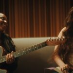 Lauren Jauregui Instagram - See I’ve been tryna understand it seems I got a habit of pushing others away thinking no one will stay✍🏼🎶 #TrustIssues out now🤍 link to watch the video and stream in my bio✨
