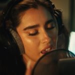 Lauren Jauregui Instagram - See I’ve been tryna understand it seems I got a habit of pushing others away thinking no one will stay✍🏼🎶 #TrustIssues out now🤍 link to watch the video and stream in my bio✨