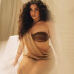 Lauren Jauregui Instagram - Which one’s your favorite? And have you watched my live performance of my song ‘Always Love’ yet? It’s available everywhere so you should go do that if you haven’t✨ thank you! & thank you to my team & Facebook for helping me get this done so beautifully✨