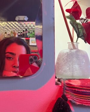 Lauren Jauregui Instagram - Hi🤍 some moments from Winter✨ this year & last but it’s all still in season to fast and relax and plan so hi on this Friday 13th🕯 I have much to share with you this year and I’ll be sharing some moments from the last sprinkled with moments now for now. Love you🤍