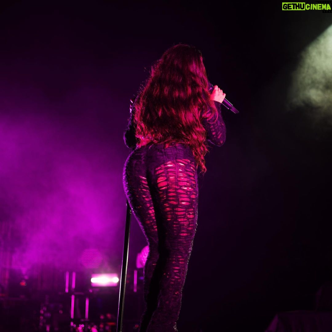 Lauren Jauregui Instagram - Reintegrating, grounding, and reminiscing. Finally feeling collected and just wanted to thank everyone who showed up for these shows..so grateful to @hernameisbanks for having me open on this run, grateful to have met and gotten to know @samohtmusic and his talented ass. The shows were such beautiful compliments go one another and it was an honor to share those stages. To my friends and fam I was able to connect with, the amazing food I ate, the amazing people and professionals God has brought into my life to surround me on this journey. I couldn’t have asked for a better official tour. 21 cities and it felt like the beginning of a brand new chapter in my career that I can’t wait to continue and evolve into. Thank you to those who have always believed in me and to me for believing in me. I’m gonna post a bunch of dumps over the next couple days cause I have ALOT of content lol. Enjoy✨