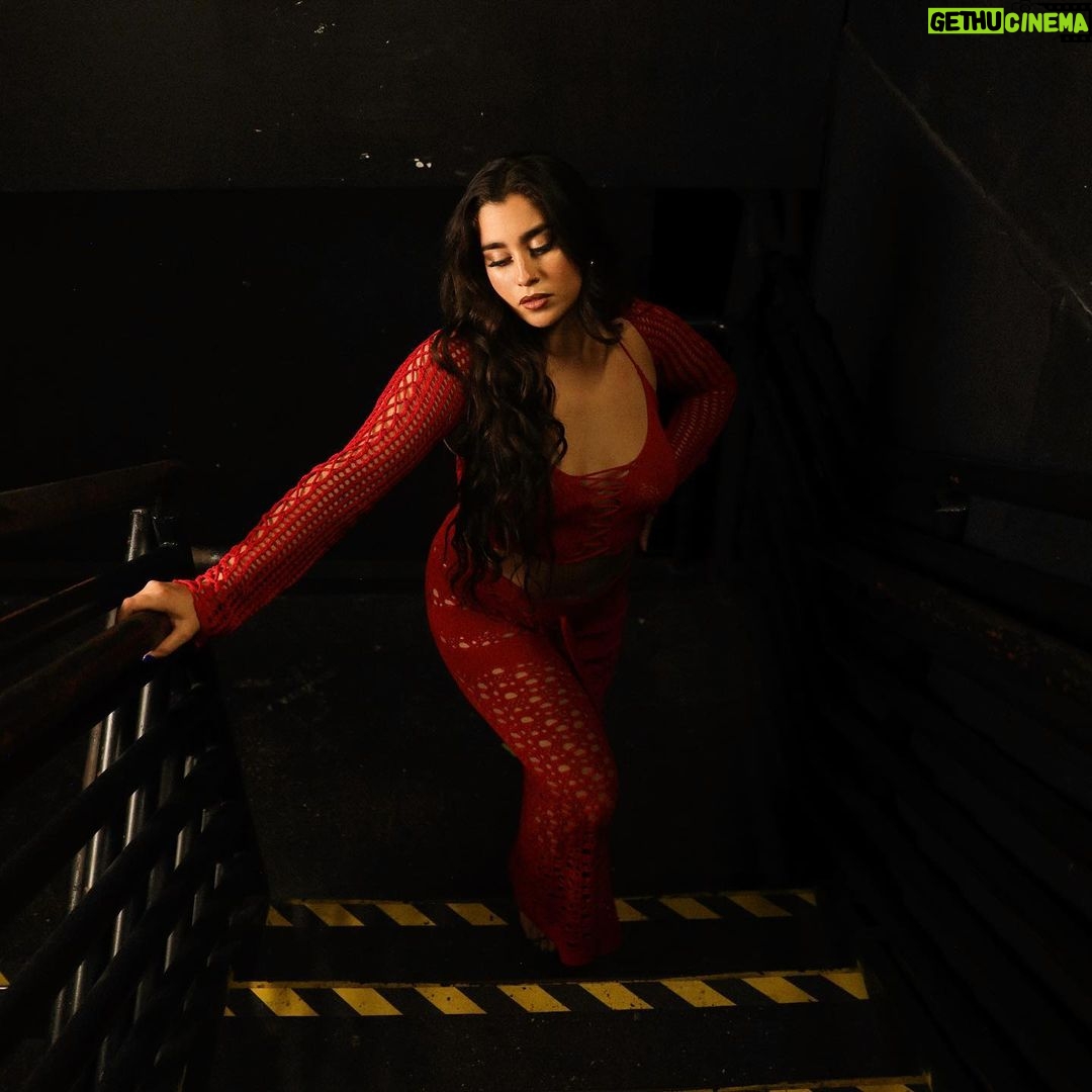 Lauren Jauregui Instagram - Orlando, I fucking love you!!! Thank you for your beautiful energy. β€οΈβπ₯β€οΈβπ₯β€οΈβπ₯β€οΈβπ₯β€οΈβπ₯ Atlanta canβt wait to see you tomm ππ