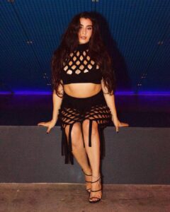 Lauren Jauregui Instagram - Talk to me nice