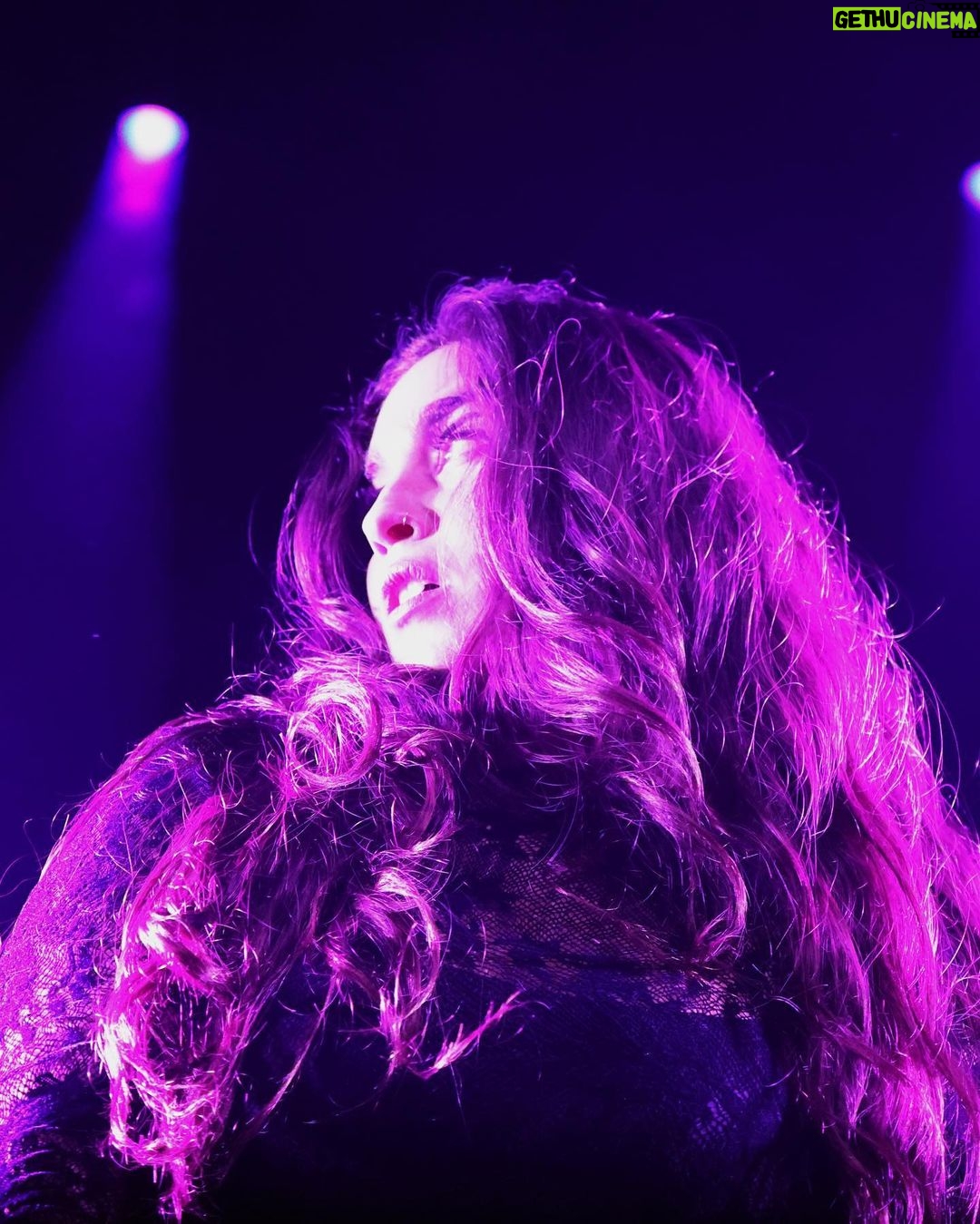 Lauren Jauregui Instagram - We’re in Dallas tonightttt who’s coming?😈 #TheSerpentinaTour