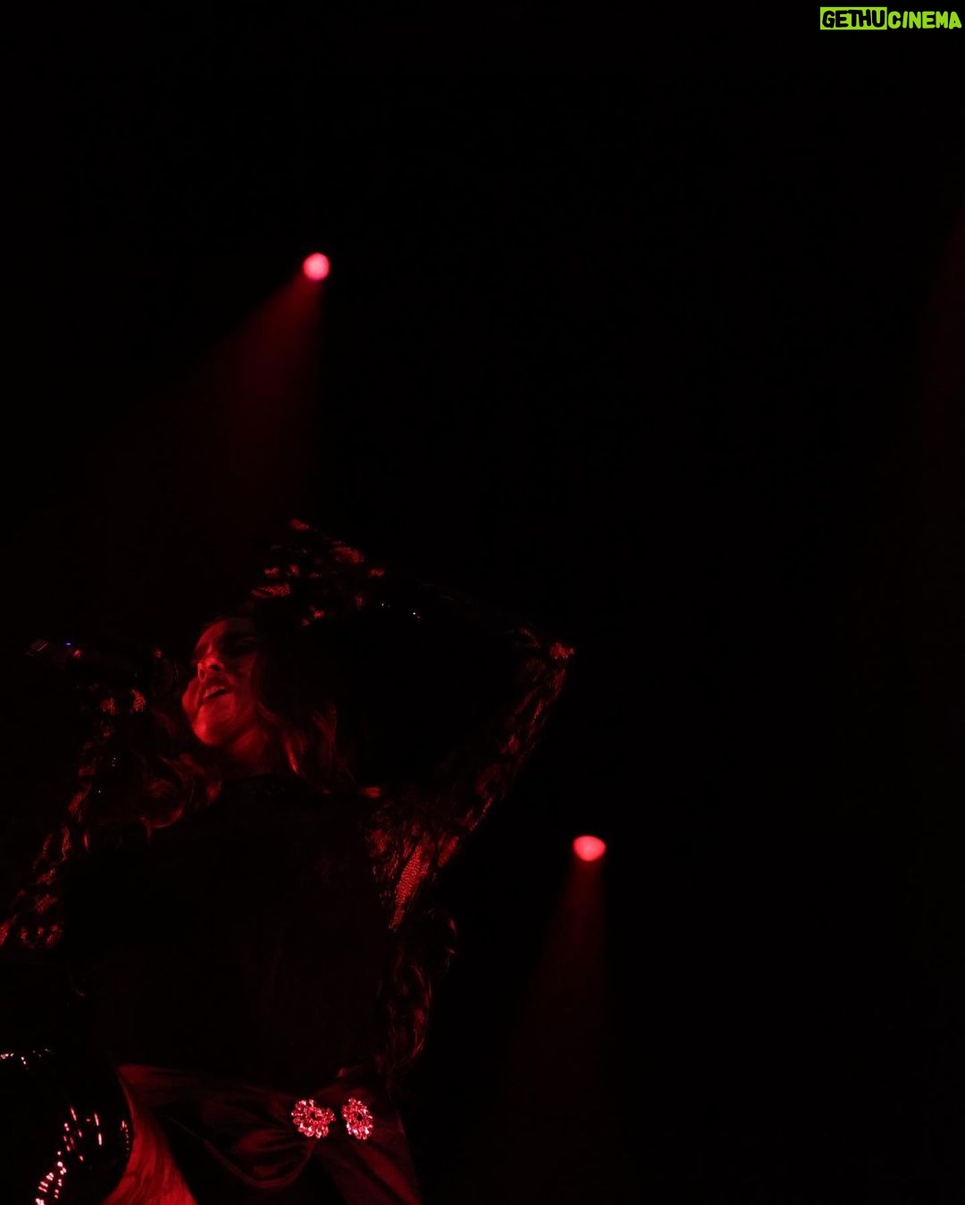 Lauren Jauregui Instagram - We’re in Dallas tonightttt who’s coming?😈 #TheSerpentinaTour