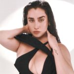 Lauren Jauregui Instagram - Goooood mf morning BICH *in @bretmanrock voice* just wanted to remind everyone that I will sit this ass on any and every face (consensually), I’m a sexy nymph fairy goddess & pride is every day in this house🌈💋 you have yourself a beautiful day now, okay?
