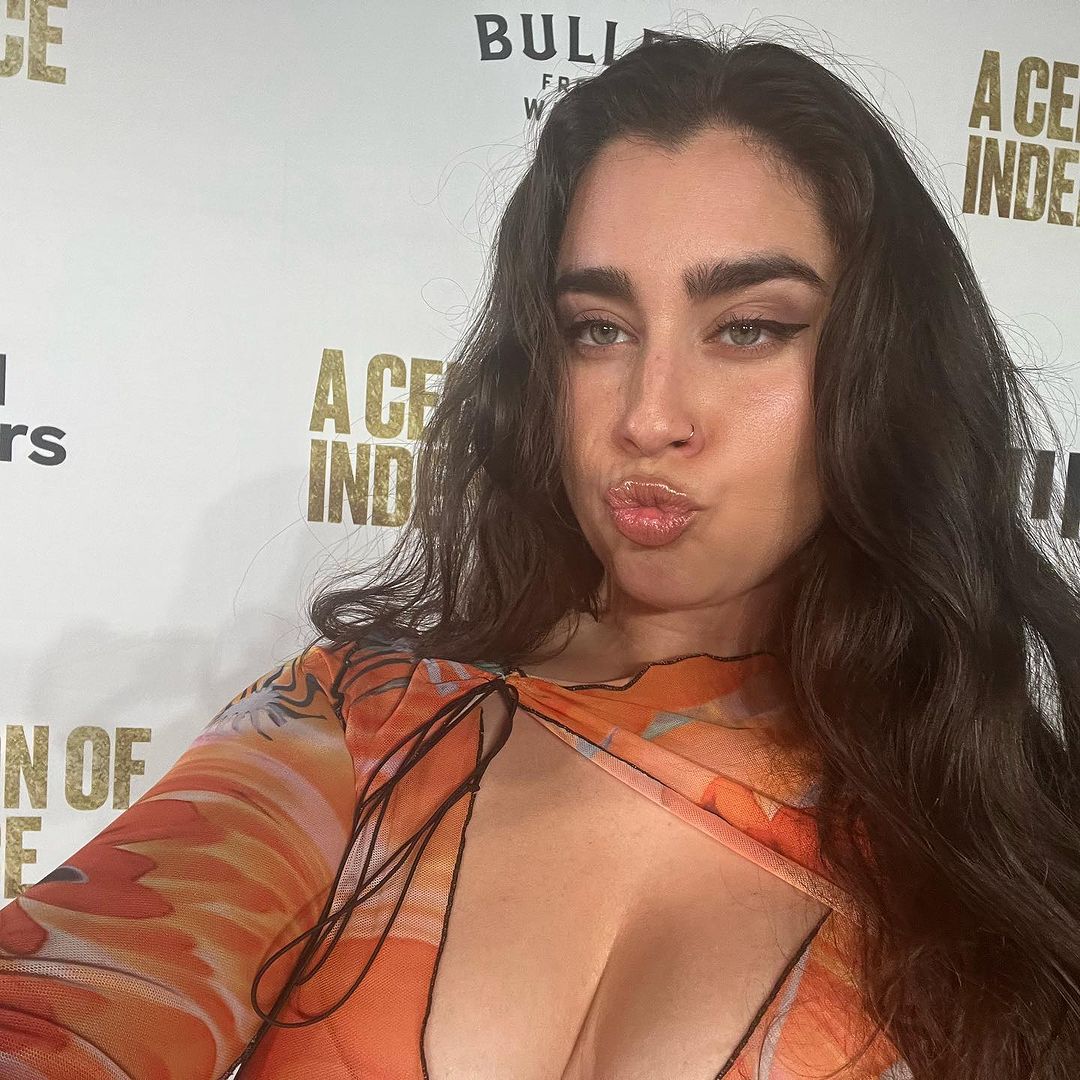 Lauren Jauregui Instagram - “Make sure you keep me #Burning , so I know for certain we were always worth it in the end” new song out tomorrow 2/7 on @even.biz produced by @cleareyesmusic_ . #TheDayTheWorldBlowsUp is out now on all platforms along with a beautiful video on YouTube. & yes that’s MY EYE @cosmiceye.us