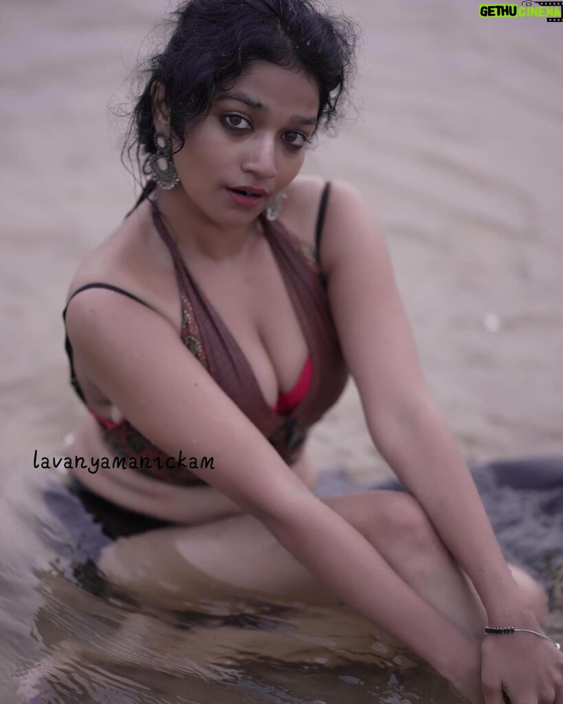 Actress Lavanya Manickam HD Instagram Photos and Wallpapers November