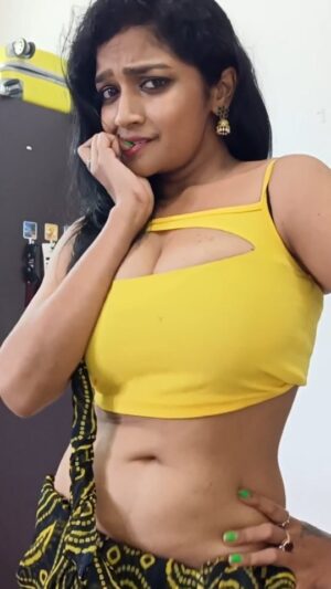 Lavanya Manickam Instagram - Po po dhanushaa🔥💯💃🙈😉
#lavanyamanickam #lavanyadesires #lavanyamanickamoffic #lavanyamanickam #lavanyamanickamsaree #lavanyadesires #reelsinstagram #reelsvideo #reels #instagram #instareels #reelsvideo #trending #trending #trendingreels #actress #hotactress #hotreels #sareelover #sareereels