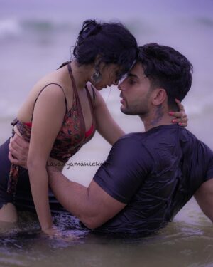 Lavanya Manickam Instagram - Be hottest ever❤️‍🔥even the beach wave🌊 sun☀️ is trying to disturb u💫🧜🏻‍♂️ seducing handsome @nikk1024 🧜🏻‍♀️ couples shoot done and please wait for our hot upcoming series content very soon as #hottestcouple 🥰💯
Hottest moments captured 📸 : @hotncut_photography 
#lavanyamanickam #lavanyadesires #coupleshoot #couplephotography #hotcouple #couplesofinstagram #instagram #couplegoals❤