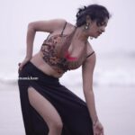 Lavanya Manickam Instagram - Goa beach👙making me chill 🥶and hot 🔥in these pics😉💯❤️‍🔥 #bagabeach #goa #goadiaries #goabeach #goashoot #beachvibes #beachshoot #lavanyamanickam #lavanyadesires #hotactress #hotshoot Photography 📸 : @hotncut_photography 💯 Goa Baga Beach