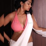 Lavanya Manickam Instagram – Wanna be a bubbly hot💖 baby in this whitepinky saree🩷💯🤍
Creating hot Photography📸 : @hotncut_photography 🫣🫠🥶❤️🔥