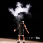 LeBron James Instagram - 👑 x 👑!!! Football season just got A LOT more fun. 🏈😁🙏🏾 Let’s go! @draftkings #DKPartner