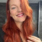 Lea Skálová Instagram – Soutěž o krásný balíček nejlepší vlasový kosmetiky od @alfaparfmilanopro_czsk ❤️❤️❤️🔥🔥 Bílá řada je vhodná pro všechny typy vlasů a já tady mám soutěž rovnou pro dva výherce o balík se šamponem, maskou a UV ochranou 🙏
Jelikož mám ráda když je tady sranda tak mě zajímá jakou nejhorší balící hlášku na Vás někdo zkusil? 😂😂😂

Podmínky jsou 
Sledovat můj profil
Sledovat @alfaparfmilanopro_czsk 
Do komentáře napsat nejhorší balící hlášku 😂😂😂

Let’s go!!

#soutez #vlasy #vlasovakosmetika #ginger #gingerhair #balicihlasky