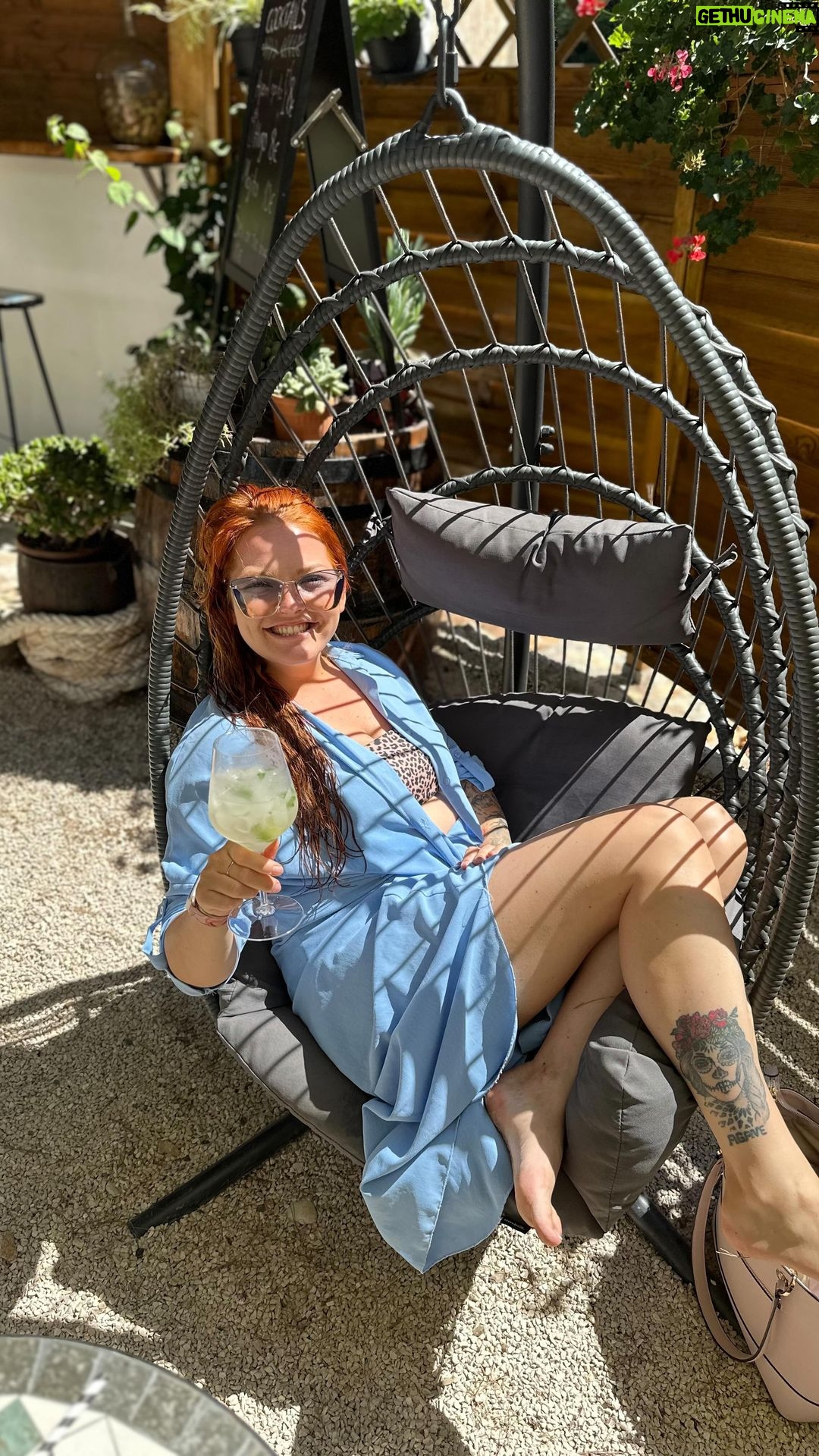 Lea Skálová Instagram - Dovolenkový livestream🌞🔥