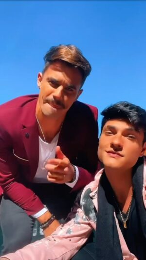 Leandro David Instagram - Vc deixa a gente entrar na sua mente? 😏😈🔥 @davikneip #explorar
