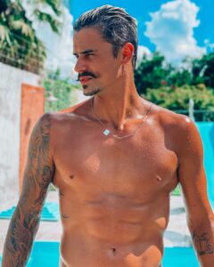 Leandro David Instagram - Dominguin de ☀️🔥🥵
