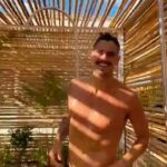 Leandro David Instagram - E como hj é SEXTOU vim mostrar pra vcs como é passar um dia inteiro na praia nesse fds que foi INCRÍVEL 🫶🏼🫶🏼🫶🏼 Queria agradecer a todos os envolvidos e falar que: NÃO ACABOU!!! Esse fds tem muita atração TOPEEEE que vcs não podem perder, vou deixar meu cupom aqui pra vcs (caso ainda não tenham comprado e vc tá afim de ir curtir esse fds maravilhoso que vai acontecer) LEANDRO10 usem e abusem 🤪🤪 @napraiafestival