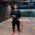 Leandro David Instagram - QUE DIAA!!! Queria agradecer ao @lucaspetrocchi e a @smartshootbrasil2 pela oportunidade e pela experiência incrível 🫶🏼🫶🏼 Primeira vez atirando, e espero que não seja a última kkkkkkkkkkk 🙅🏻‍♂️🙅🏻‍♂️🔥