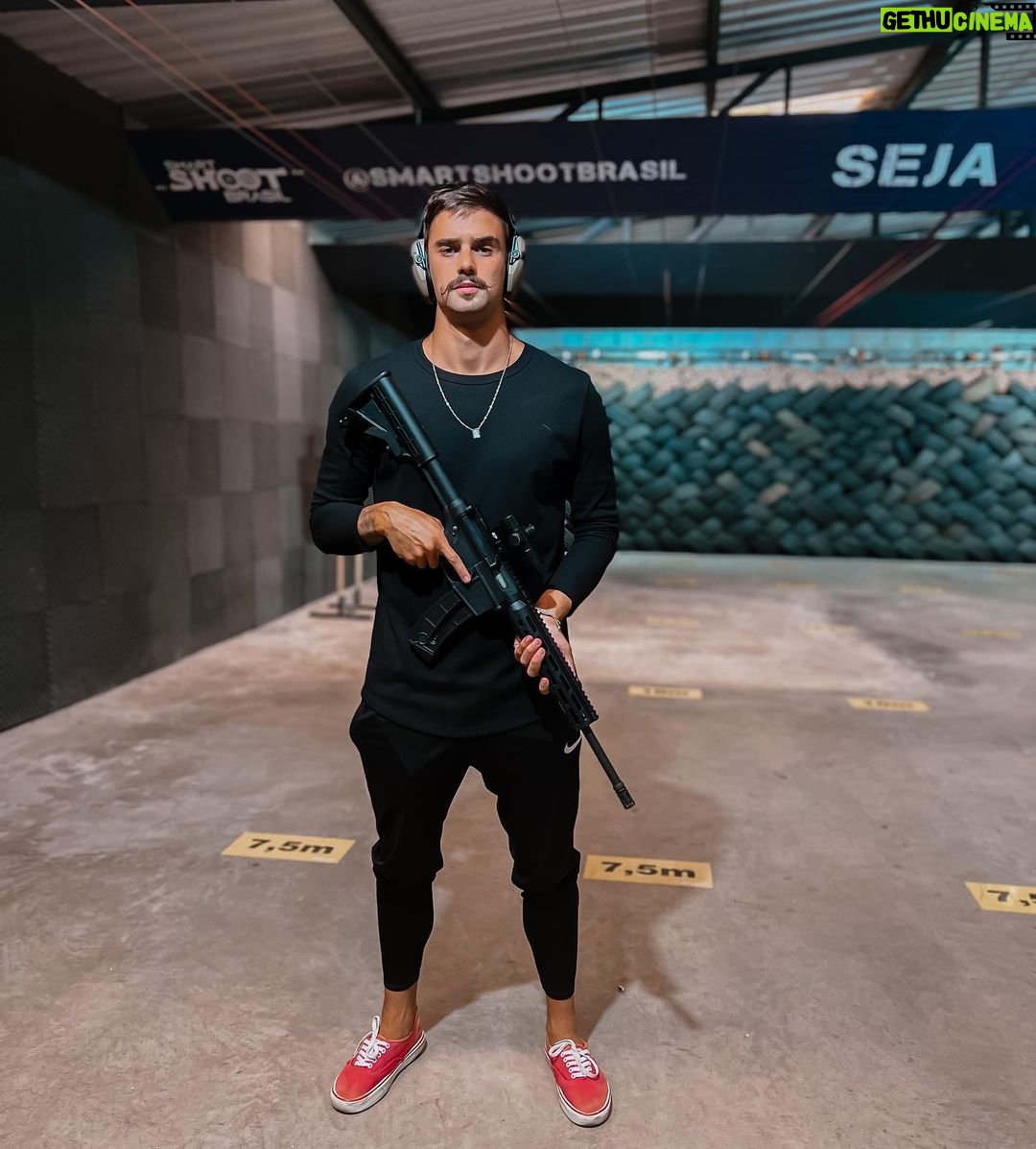 Leandro David Instagram - QUE DIAA!!! Queria agradecer ao @lucaspetrocchi e a @smartshootbrasil2 pela oportunidade e pela experiência incrível 🫶🏼🫶🏼 Primeira vez atirando, e espero que não seja a última kkkkkkkkkkk 🙅🏻♂️🙅🏻♂️🔥