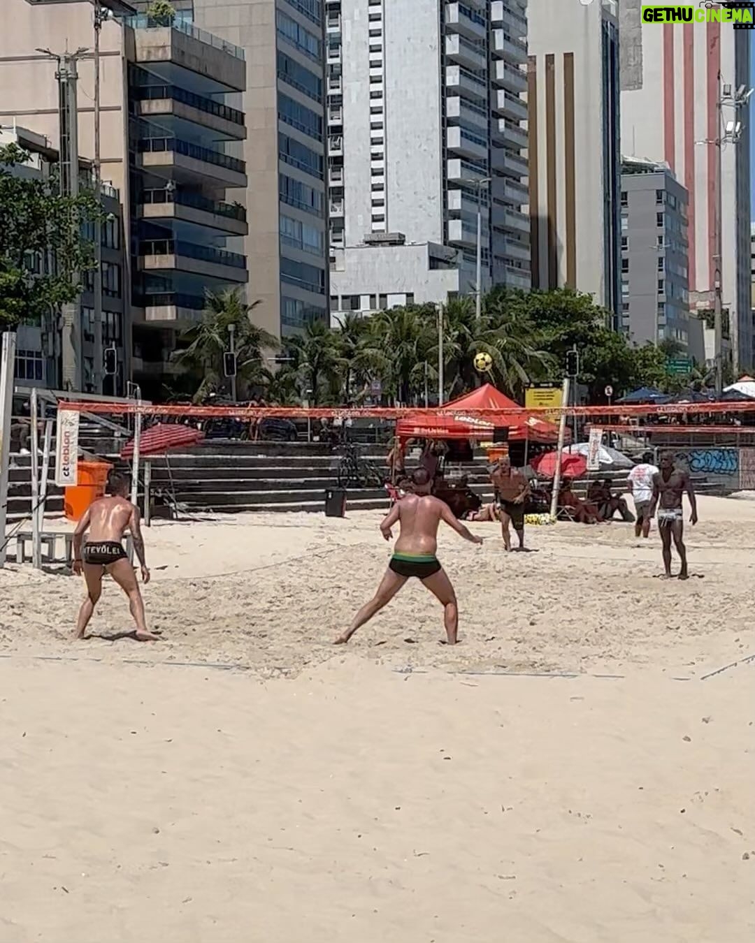 Leandro David Instagram - Dumpzin do RJ ➡️ Arraxta 😜🔥 Rio de Janeiro, Rio de Janeiro