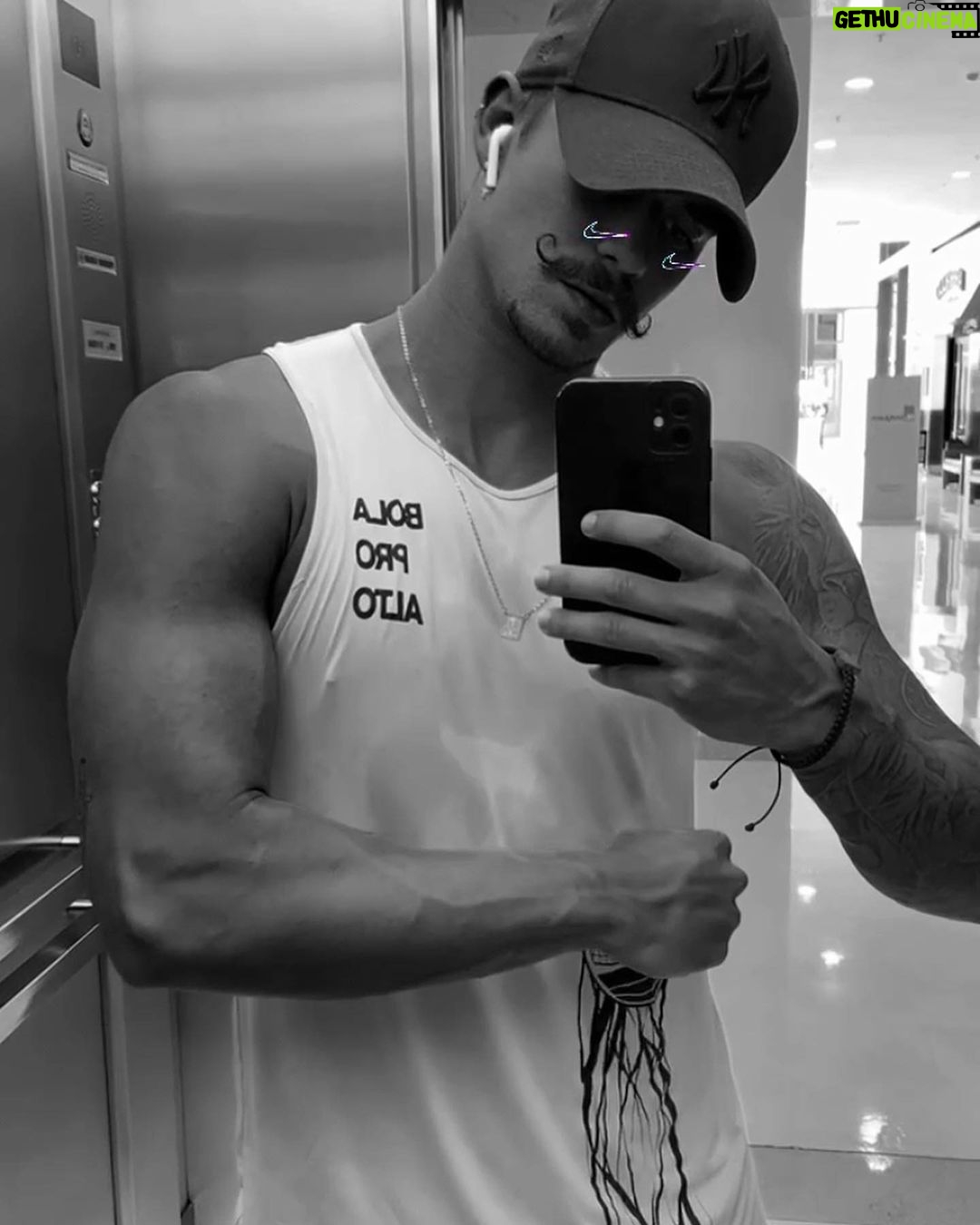 Leandro David Instagram - Do Story pro feed, só pq sim 😬🔥 Body Tech Academia- Unidade Lago Norte Iguatemi
