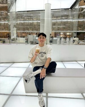 Lee Charles Instagram - 喝個咖啡收收心

%ARABICA