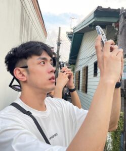 Lee Charles Instagram - 曼谷最高大佛 2021完工 曼谷新地標 大佛本尊高大 置身現場特別震撼 搭乘MRT到「Bang Phi」站 1號出口步行大概15分鐘即可抵達 可以搭船還遊水門寺 也可步行解鎖大佛不同角度 #bkk #bangkok #thailand #水門寺大佛 วัดปากน้ำ เขตภาษีเจริญ