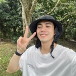 Lee Charles Instagram - 太久沒爬山了 很累很喘很濕 但沒忘記自拍 🏔️ 四獸山-獅虎象豹