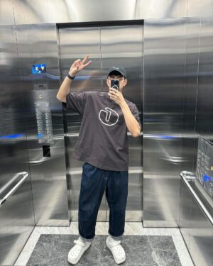 Lee Charles Instagram - 