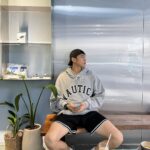 Lee Charles Instagram – 1好無鳥噢
2來張自拍
3瘋狂自拍
4自拍被抓
5覺得尷尬
6拿鐵一杯
7一角鯨魚
8桌子亮晶晶
9menu在這裡

@monodoncoffee 一角鯨咖啡 Monodon Coffee