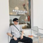 Lee Charles Instagram – ☀️☕️🍩

 @donutdisturb.bangkok 
🫶 Donut Disturb Bangkok