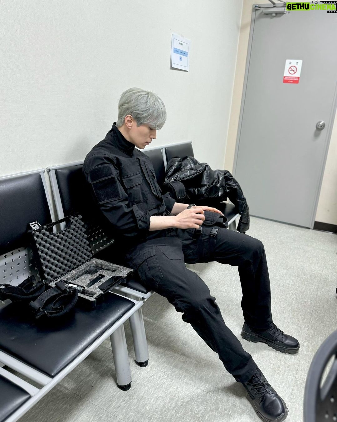 Lee Dong-wook - 1.7 Million Likes - 놀토 습격 준비!!
