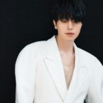 Lee Dong-wook Instagram - - 수수께끼를 맞히면🧐 ‘엘르’ 화보 촬영장의 문을 활짝 열어드릴게요🚪 - 포스트 보러 가기 👉🏻 https://naver.me/G4xKKyJM - 디즈니플러스 오리지널 시리즈 1월 17일 그랜드 오픈🛒 - #이동욱 #LeeDongWook #李栋旭 #욱스타그램 #킬러들의쇼핑몰 #AShopforKillers #정진만 #엘르 #ELLEKOREA