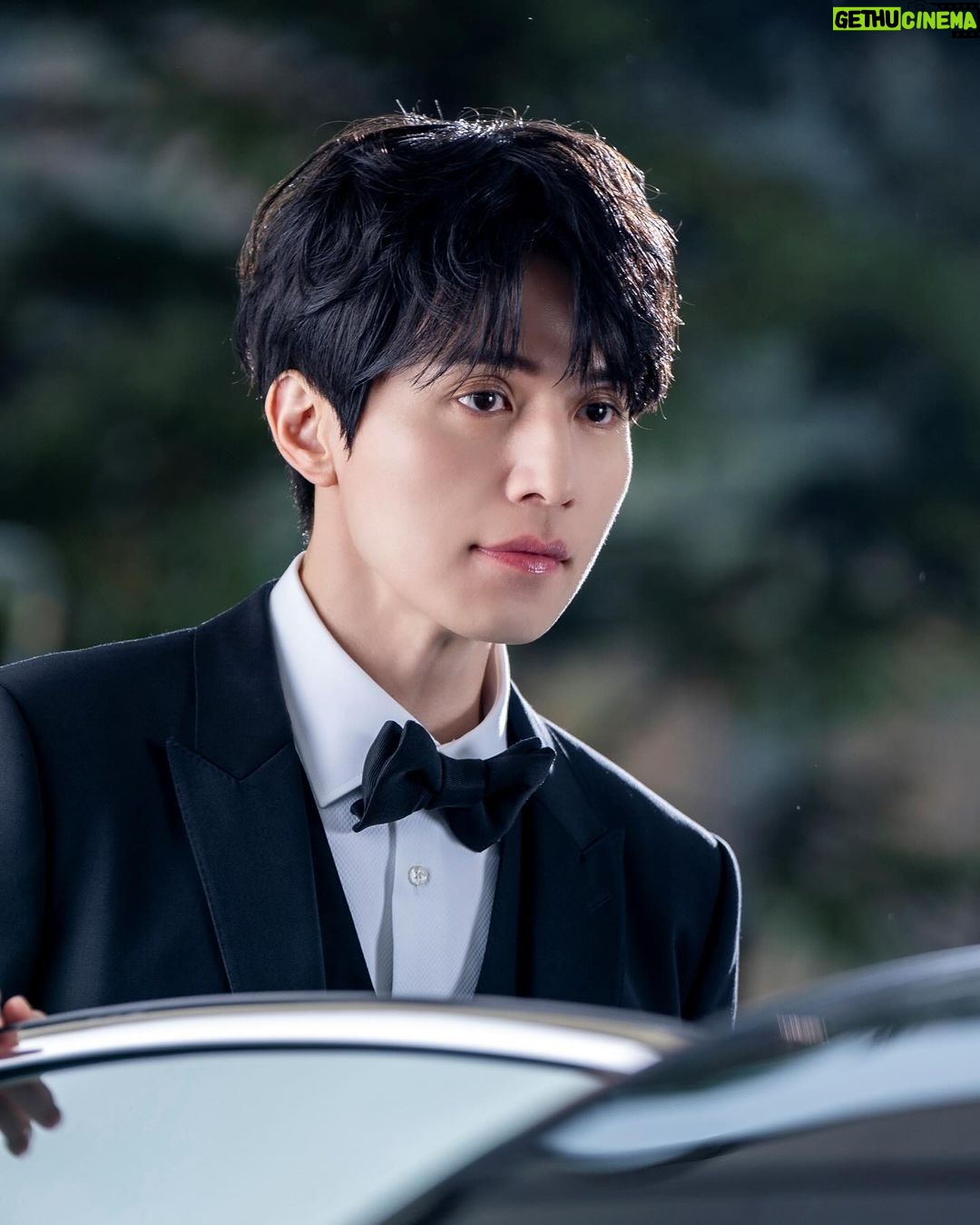 Lee Dong-wook Instagram - - π₯ λꡬλꡬλꡬλꡬ π£οΈ 2024 λμ μμμλ λ°λ‘! - ν¬μ€νΈ λ³΄λ¬ κ°κΈ° ππ» https://naver.me/x7BAXjXn - #μ΄λμ± #LeeDongWook #ζζ ζ #μ±μ€νκ·Έλ¨ #κ΄κ³ #SKμλ¬΄λΈ #SKenmove