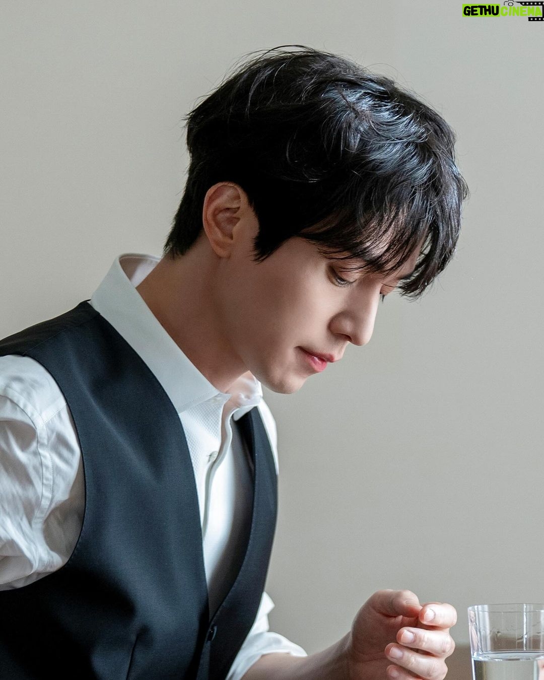 Lee Dong-wook Instagram - - π₯ λꡬλꡬλꡬλꡬ π£οΈ 2024 λμ μμμλ λ°λ‘! - ν¬μ€νΈ λ³΄λ¬ κ°κΈ° ππ» https://naver.me/x7BAXjXn - #μ΄λμ± #LeeDongWook #ζζ ζ #μ±μ€νκ·Έλ¨ #κ΄κ³ #SKμλ¬΄λΈ #SKenmove