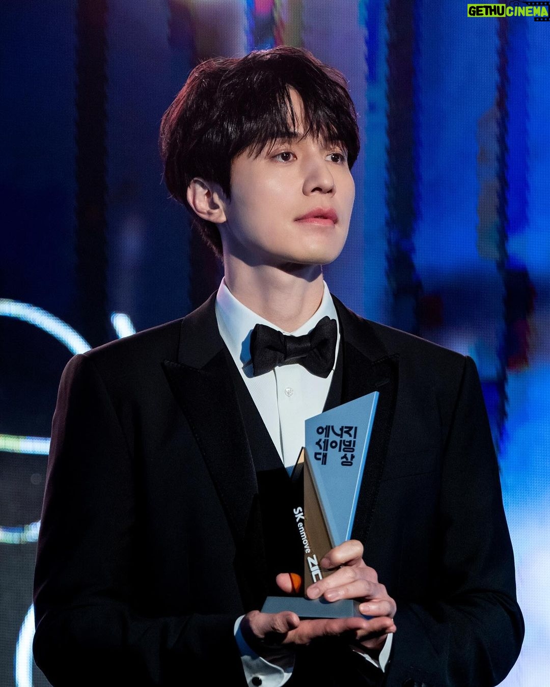 Lee Dong-wook Instagram - - π₯ λꡬλꡬλꡬλꡬ π£οΈ 2024 λμ μμμλ λ°λ‘! - ν¬μ€νΈ λ³΄λ¬ κ°κΈ° ππ» https://naver.me/x7BAXjXn - #μ΄λμ± #LeeDongWook #ζζ ζ #μ±μ€νκ·Έλ¨ #κ΄κ³ #SKμλ¬΄λΈ #SKenmove
