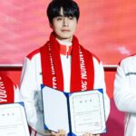 Lee Dong-wook Instagram - - 2024 강원 동계청소년올림픽 자원봉사 발대식에서 명예 자원봉사자로 위촉된 올림픽™프렌즈 동욱 배우! 미래의 올림픽 스타들을 만날 수 있는 2024 강원 동계청소년올림픽에 많은 관심 부탁드립니다🙌🏻 - 경기 입장권 무료 예매 👉🏻 https://tickets.gangwon2024.org/ - #이동욱 #LeeDongWook #李栋旭 #욱스타그램 #2024강원동계청소년올림픽 #GANGWON2024 #YouthOlympics #올림픽프렌즈
