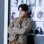 Lee Dong-wook Instagram - - 이동욱 작가님의 출판기념회에 여러분을 모십니다 ✔️일시: 11월 29일(수)부터 ~ ✔️장소: 전국 극장🎞️ 그리고 포스트✍🏻 - 포스트 보러 가기 👉🏻 https://naver.me/GEIK5JC0 - 🎬 영화 절찬 상영 중 - #이동욱 #LeeDongWook #李栋旭 #욱스타그램 #싱글인서울 #SingleinSeoul #영호 #보그코리아 #VOGUEKOREA
