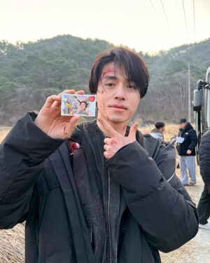 Lee Dong-wook Instagram - 정진만 정진만 정진만 
이동욱 이동욱 이동욱